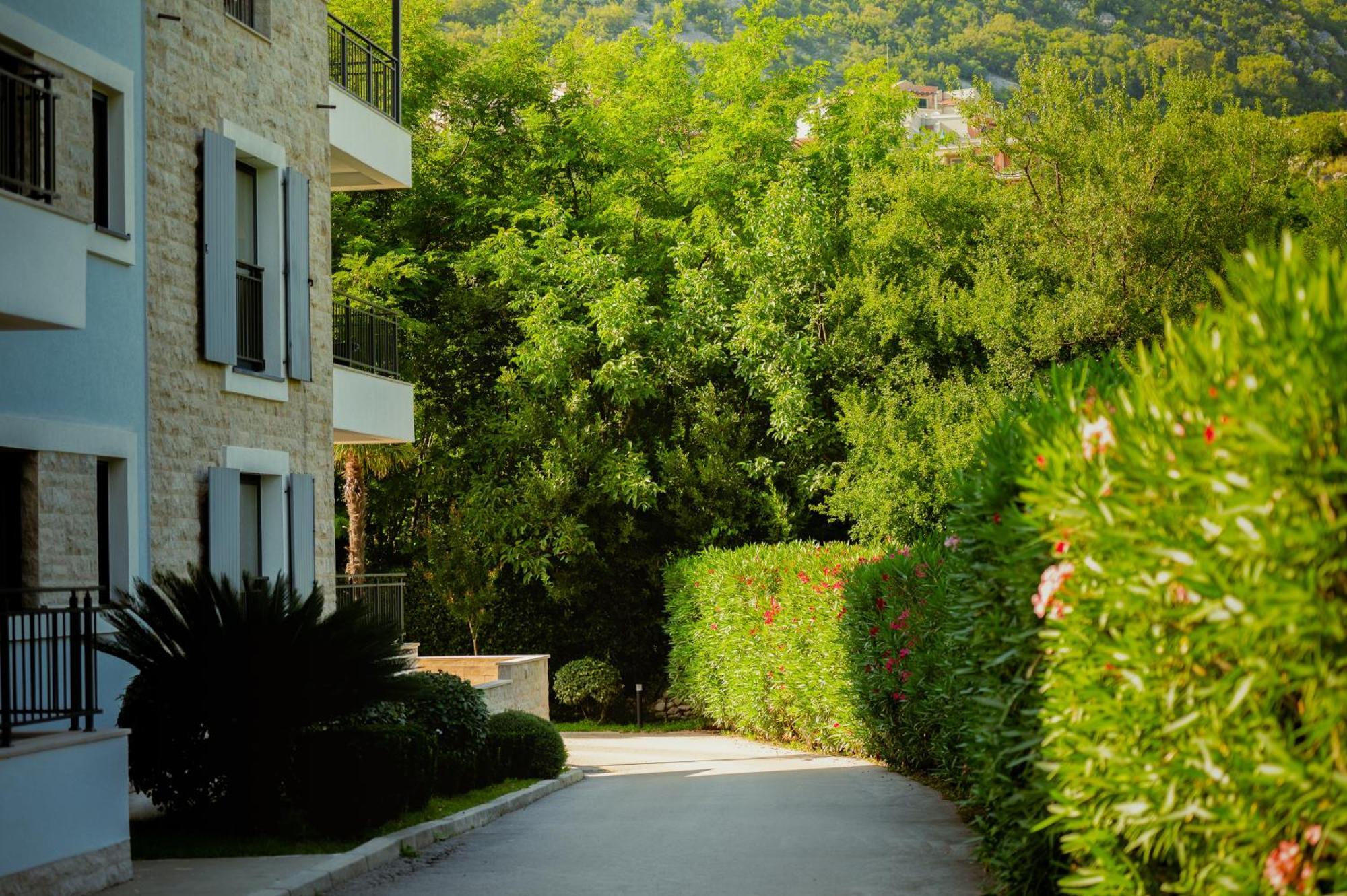 Green Bay Apartments Morinj Kotor Dış mekan fotoğraf