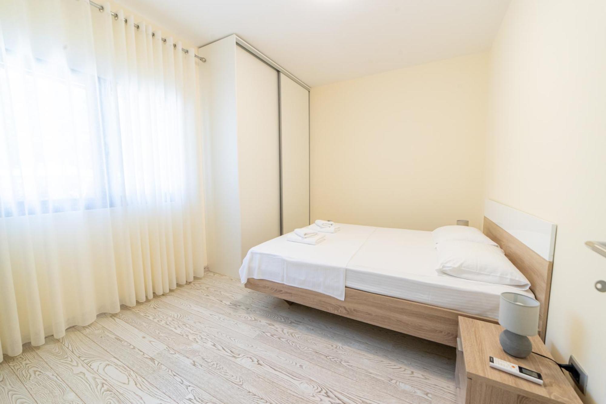 Green Bay Apartments Morinj Kotor Dış mekan fotoğraf
