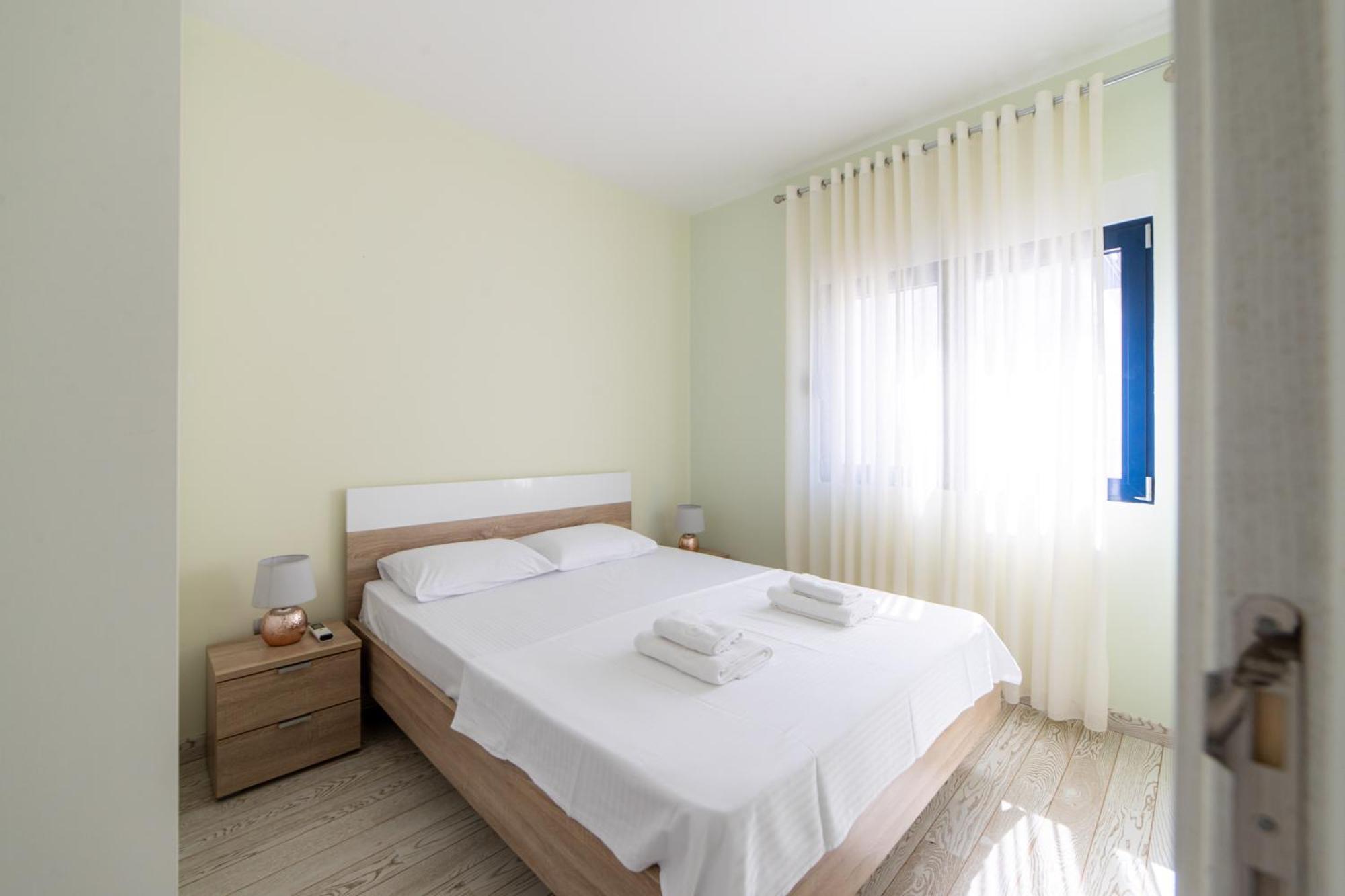 Green Bay Apartments Morinj Kotor Dış mekan fotoğraf